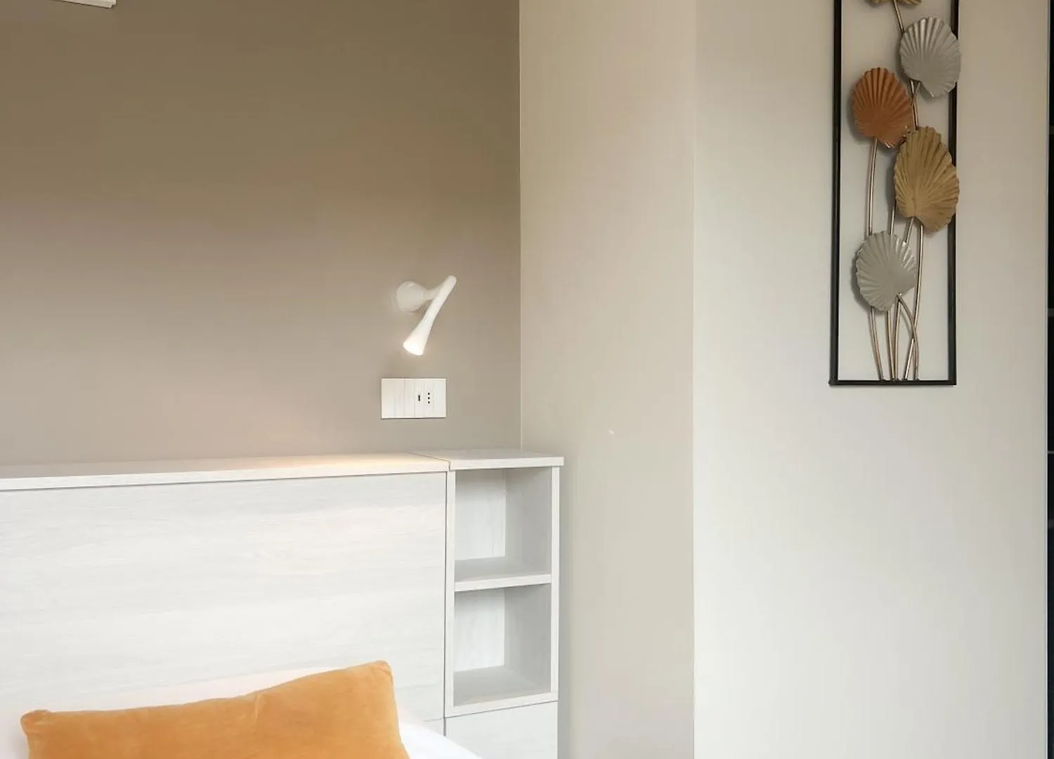 Comecasa 10 Minutes Walk From Duomo 2 Bedroom Apartment Milan
