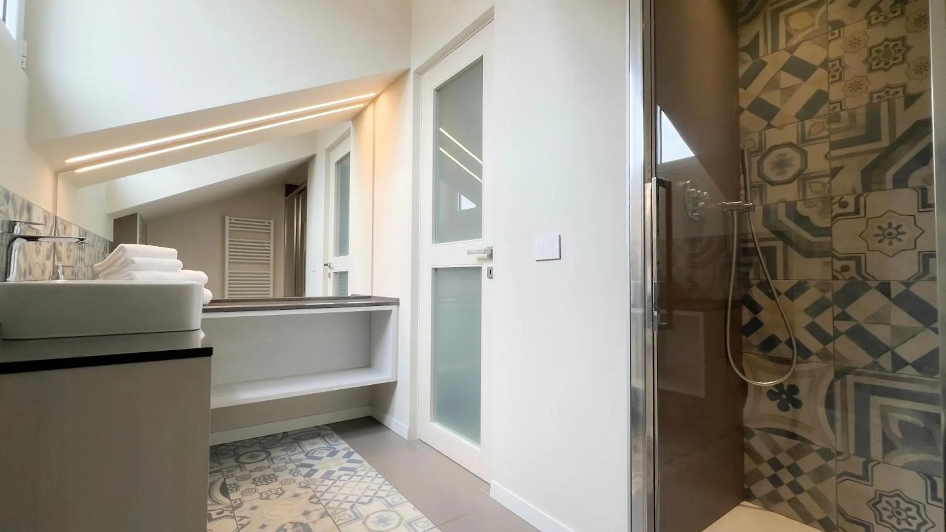 Comecasa 10 Minutes Walk From Duomo 2 Bedroom Apartment Milan Italie